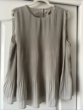 H&M Gray Pleated Cold-Shoulder Blouse
